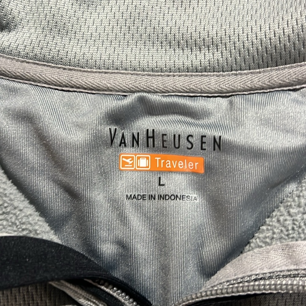 Size L pullover - image 2